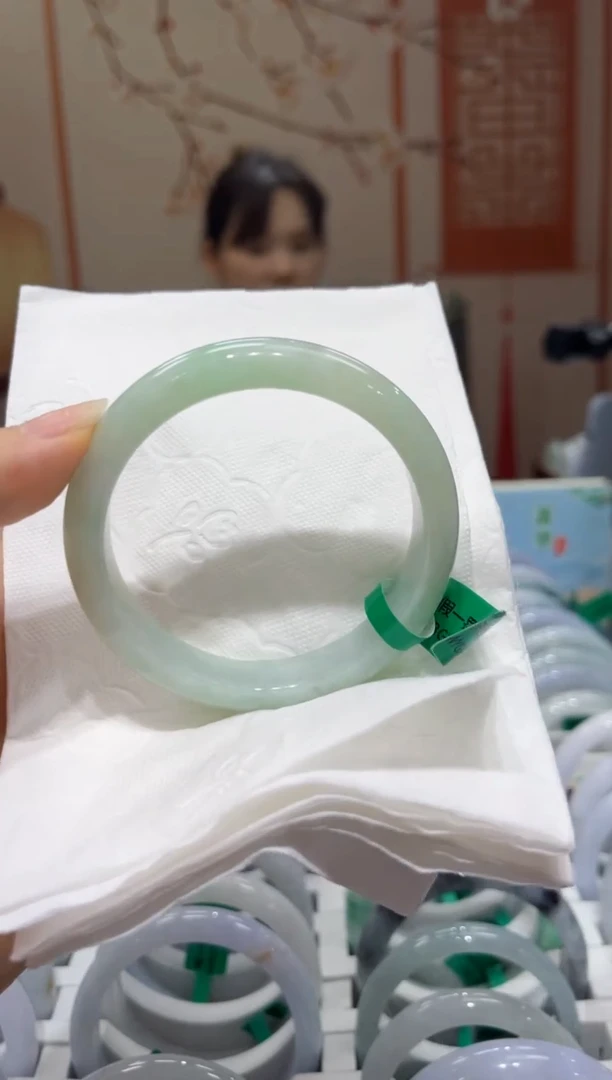 翡翠手镯未镶嵌00005996
