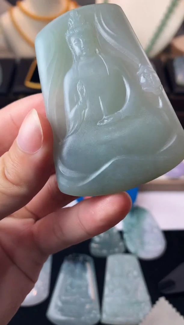 未镶嵌定制翡翠花****…毛货不退不换