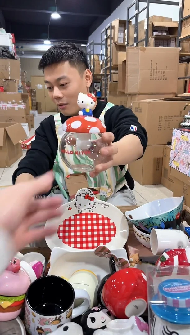 瓷片原盒kt猫蘑菇玻璃罐
