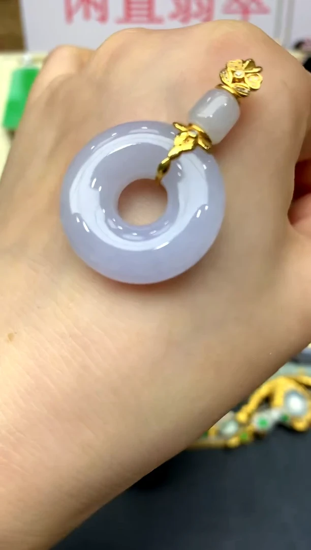 颈饰18K金镶嵌翡翠182 -中国好珍宝