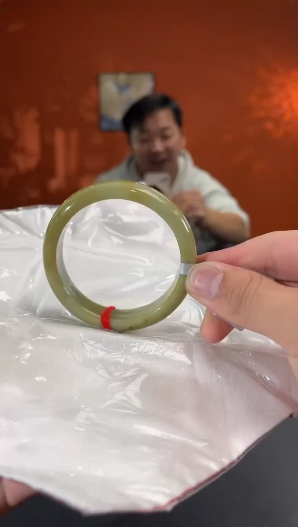 未镶嵌手镯翡翠10