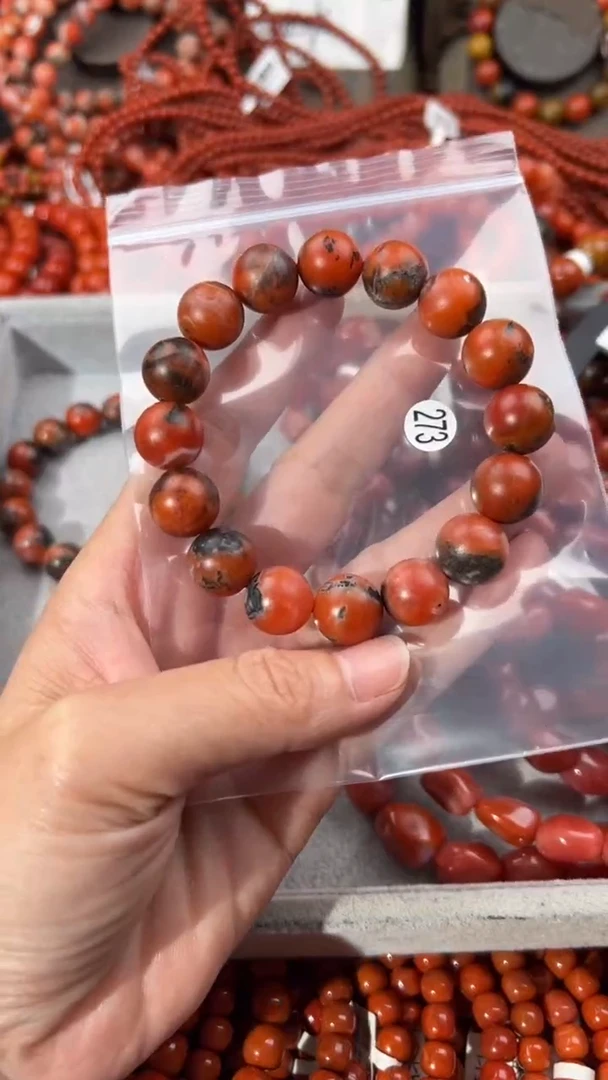 南红玛瑙手串未镶嵌12+