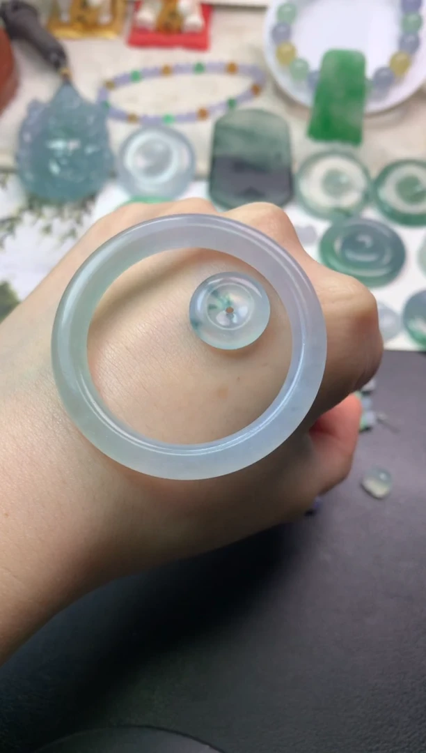 未镶嵌定制翡翠阳?毛货