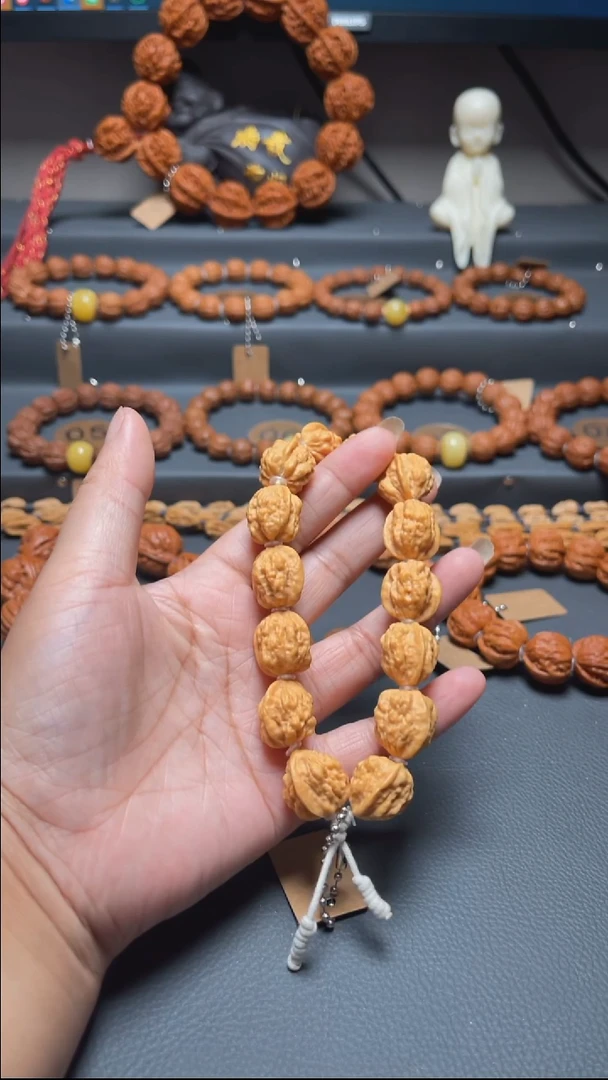 手串文玩核桃阿*核桃手串