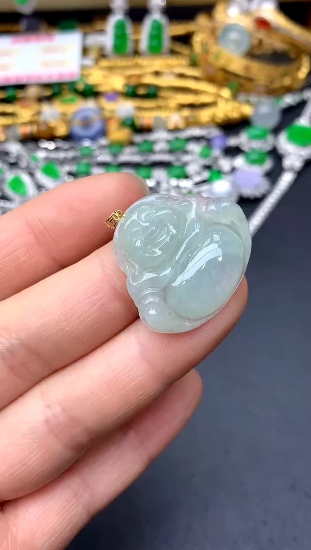 颈饰18K金镶嵌翡翠66-中国好珍宝