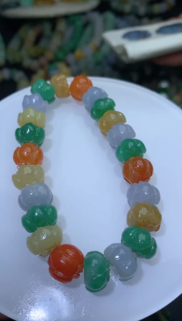 未镶嵌定制翡翠毛货