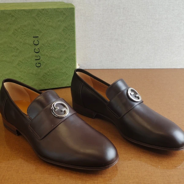 未使用 GUCCI/古驰 深棕色双Glogo乐福鞋 MEA30154