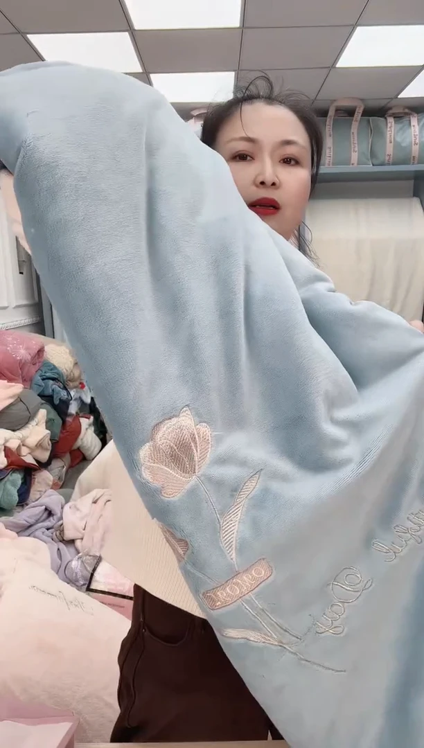 原驼毛马正身毛四件套  蓝色  一支花