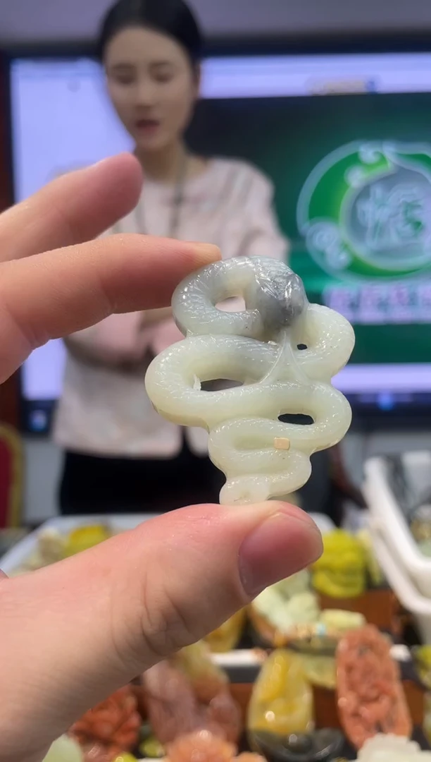 【闪购商品】岫玉吊坠未镶嵌·