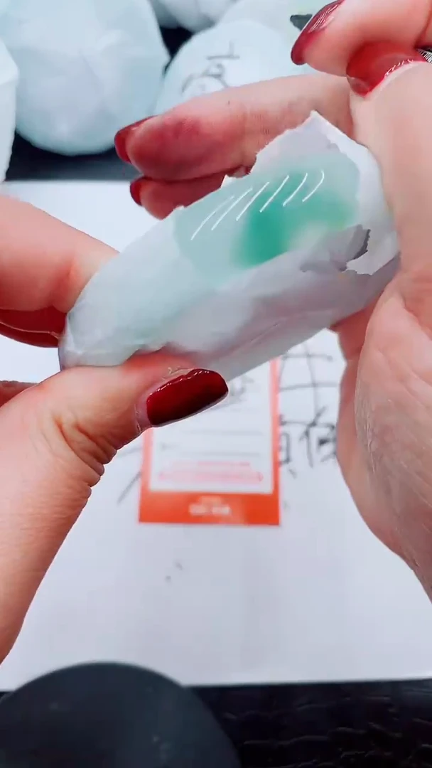 【闪购商品】石英质玉手镯未镶嵌T104-64/65