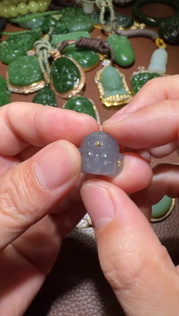 未镶嵌和田玉挂件沐*和田玉