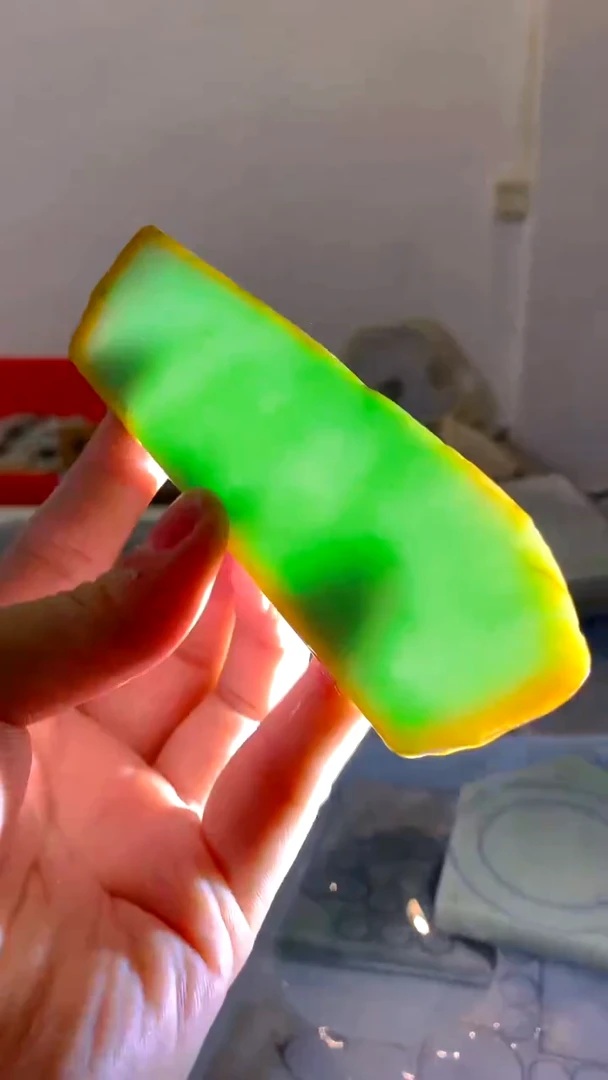 翡翠未镶嵌颈饰缅甸A货翡翠182