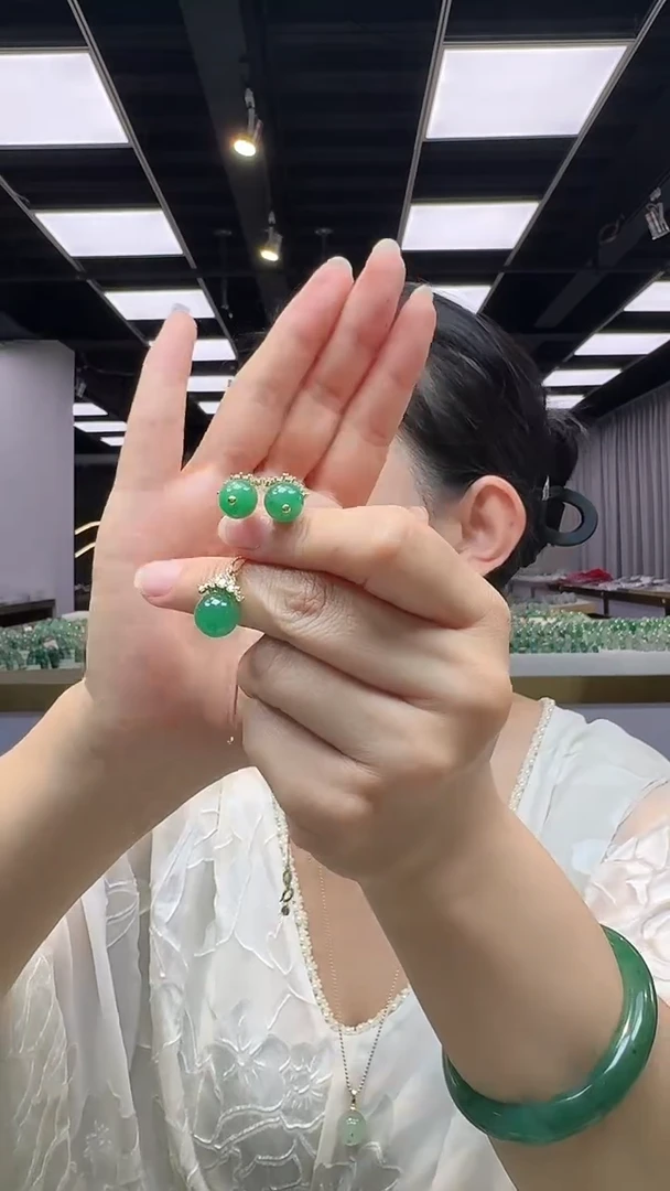 石英质玉合金吊坠(赠链)似锦套装