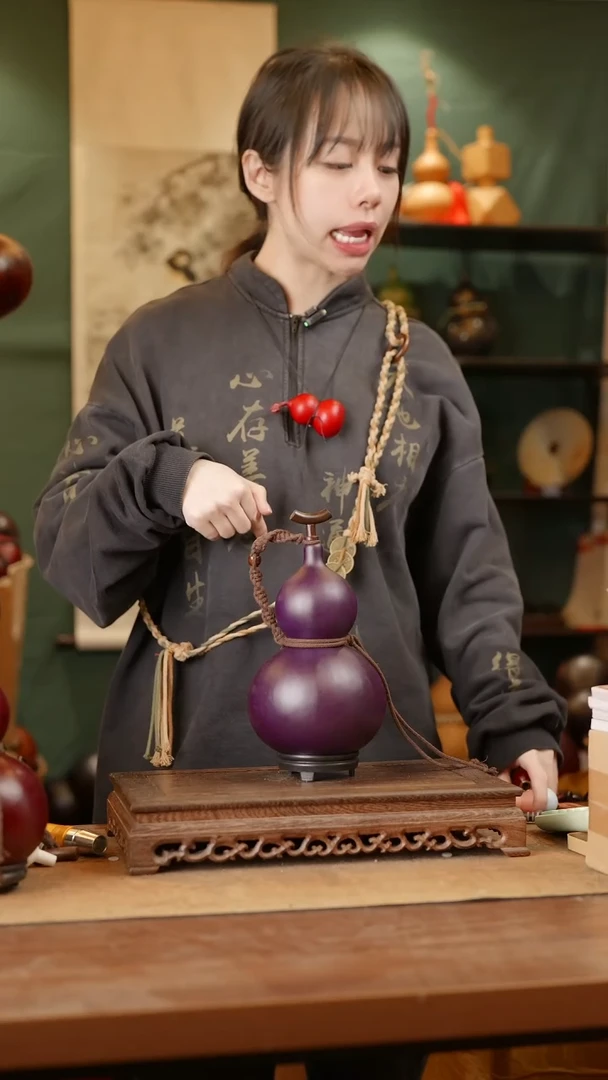 189号精品天然大漆酒葫芦一物一拍~