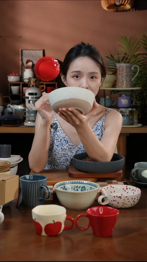 瓷片6.4英寸豆沙色粗陶底异形碗  微瑕 凑满20发货