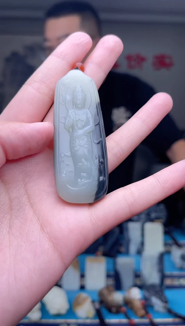 未镶嵌和田玉挂件1