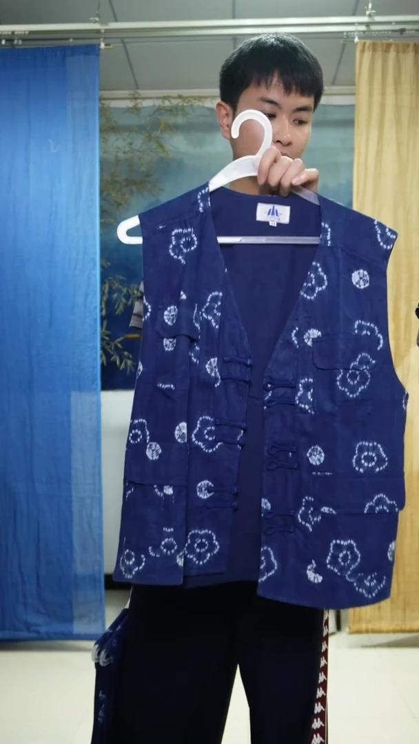 织绣198福利马甲今晚福利价88玫瑰花