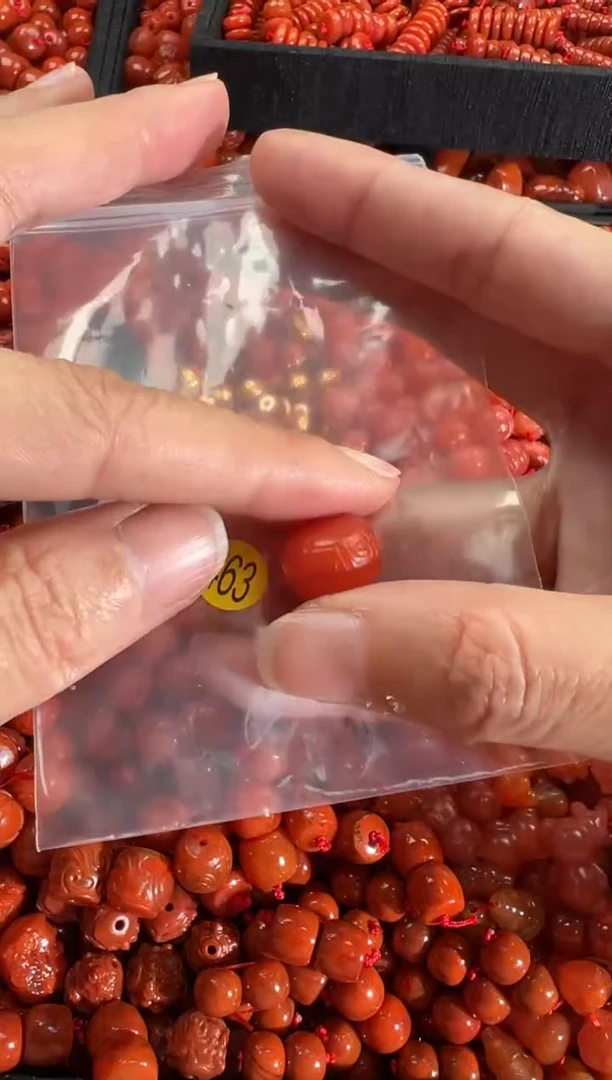 【闪购商品】南红玛瑙颈饰未镶嵌11