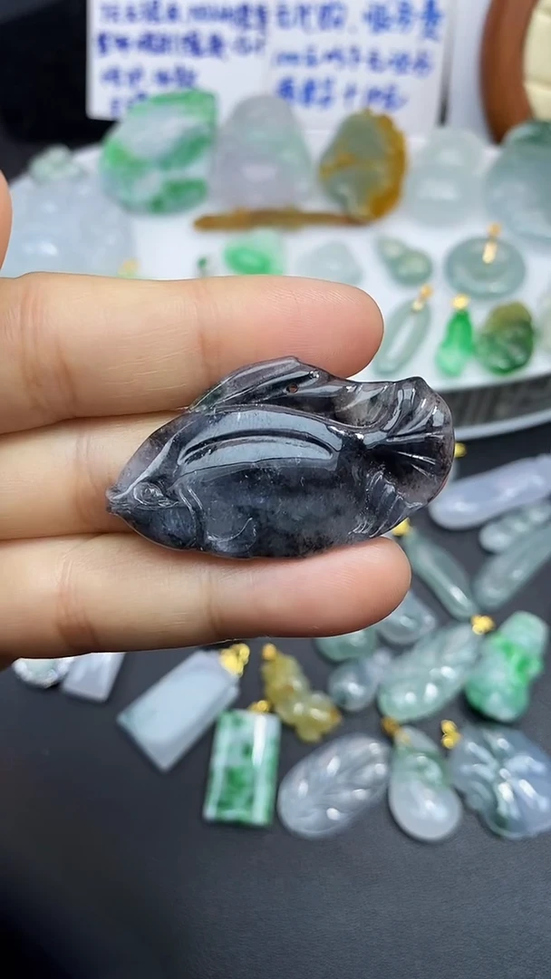 颈饰未镶嵌翡翠dz