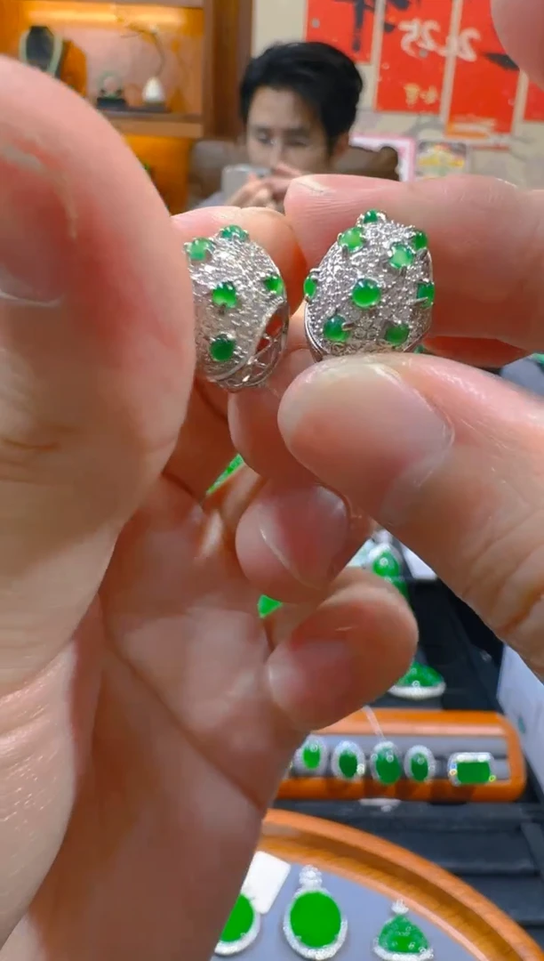 翡翠银S925镶嵌耳饰天然a货翡翠