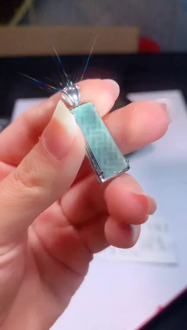 颈饰未镶嵌翡翠0芹0翡翠珠宝752