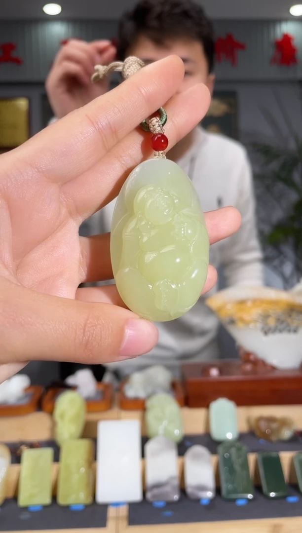 【闪购商品】和田玉颈饰未镶嵌拍一发一 多样性发货