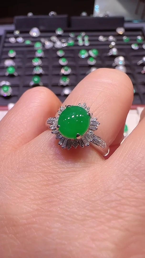 【闪购商品】翡翠戒指18K金镶嵌戒指