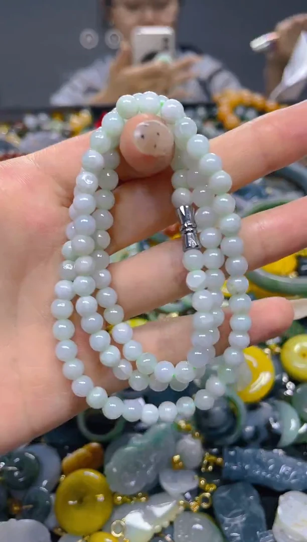 颈饰未镶嵌翡翠5MM/ K /翡翠A货，一件也是批发价