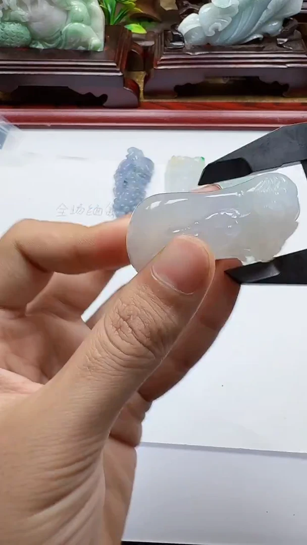 吊坠(不含链)未镶嵌翡翠1