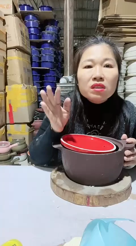 陶5194瑕疵紫砂锅带盖