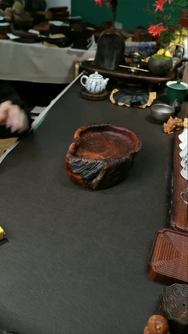 缅甸花梨木随形果盘 22-18-7cm