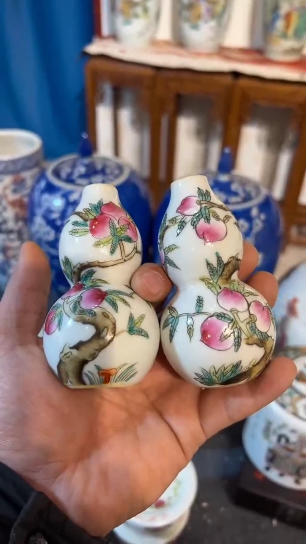 摆件瓷摆件瓷摆件桃子葫芦