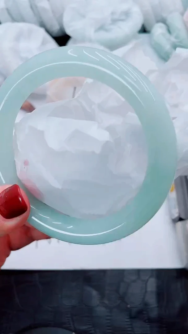 【闪购商品】石英质玉手镯未镶嵌S51-59-60