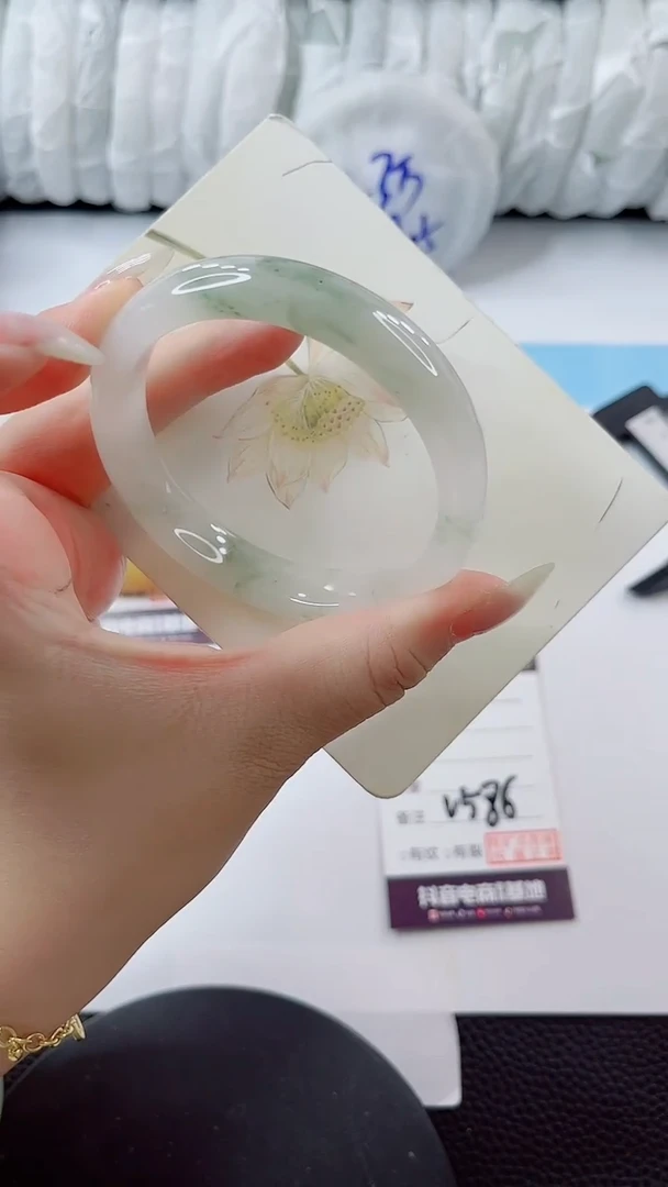 石英质玉手镯未镶嵌多样性发货V586
