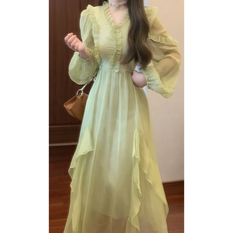 春季法式温柔薄荷绿荷叶边V领连衣裙泡泡袖气质长裙仙女裙9056