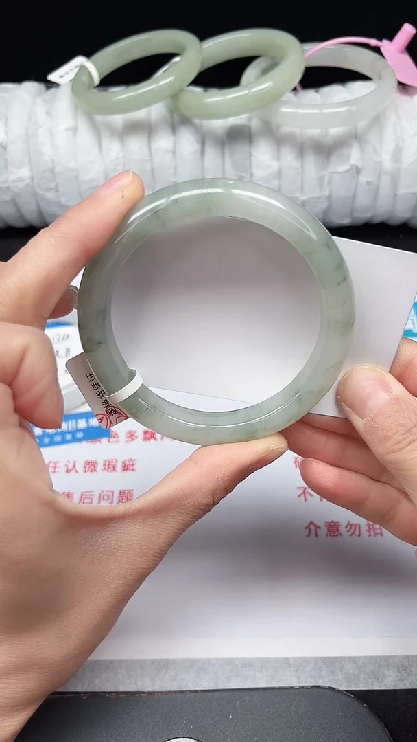 未镶嵌手镯石英质玉175-60/61