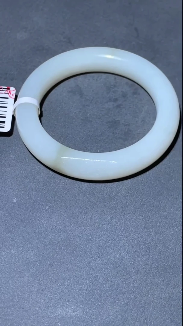 定制和田玉h   手镯   圈口约56