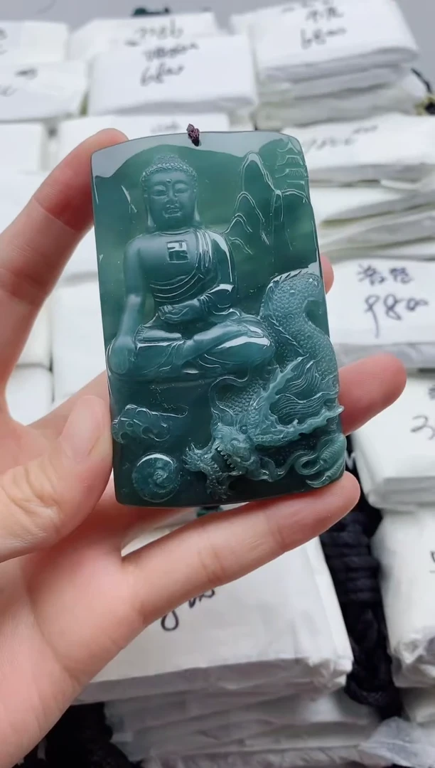 颈饰未镶嵌翡翠8