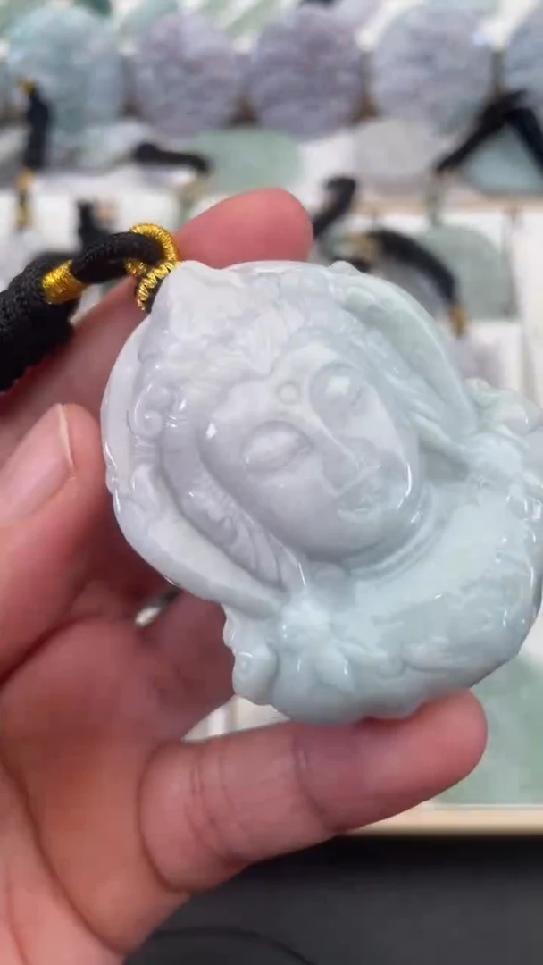 颈饰未镶嵌翡翠天然缅甸翡翠A货121