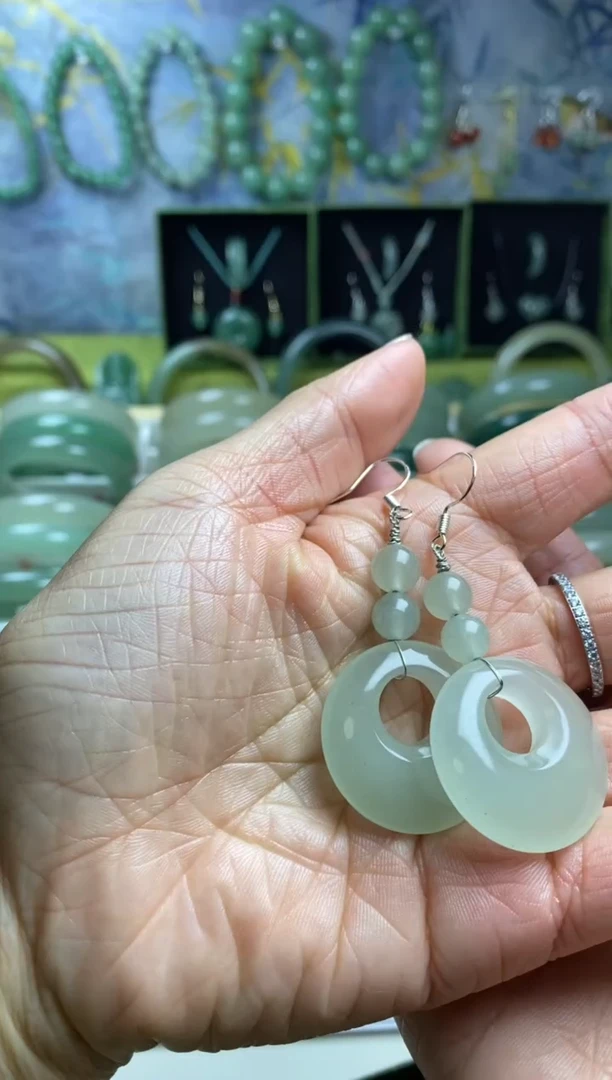 未镶嵌手镯石英质玉願*101