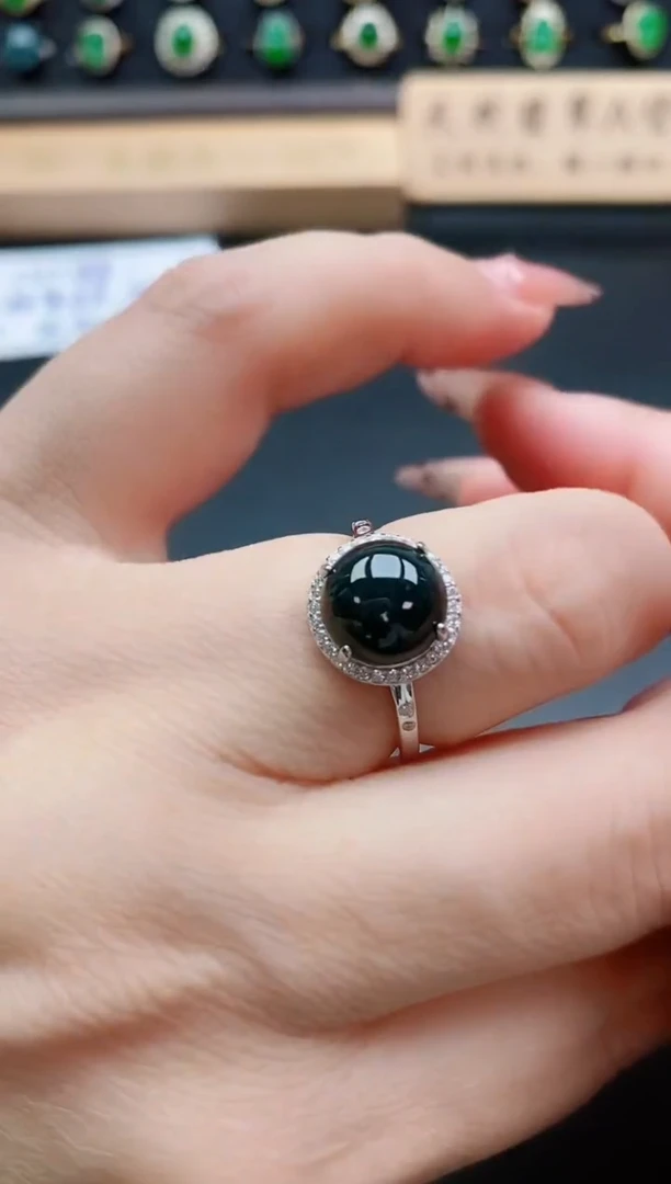 银S925镶嵌戒指翡翠1