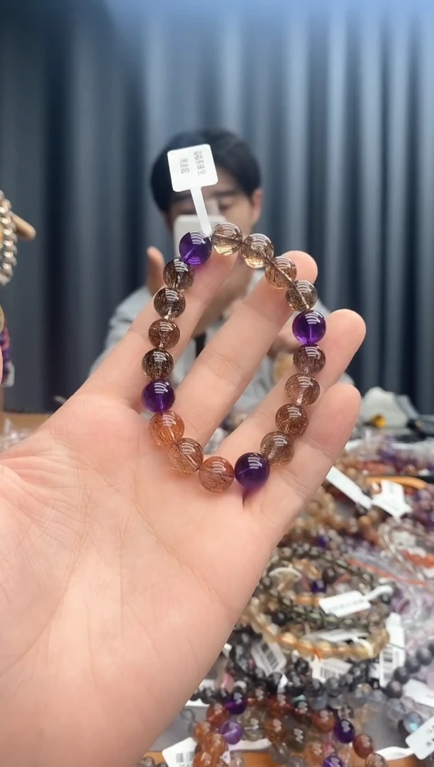 【闪购商品】水晶手链未镶嵌超七
