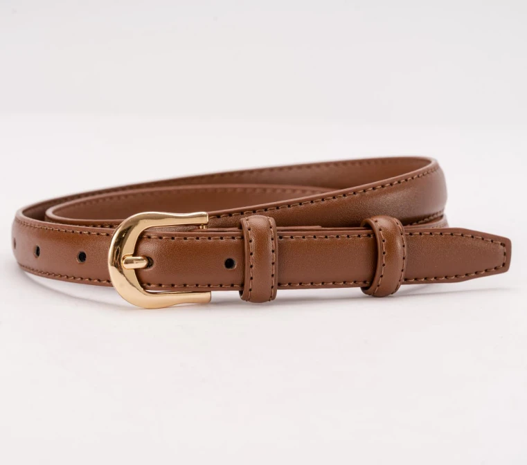 设计师精致合金小扣头新款女士皮带百搭休闲细腰带高级感韩版皮带