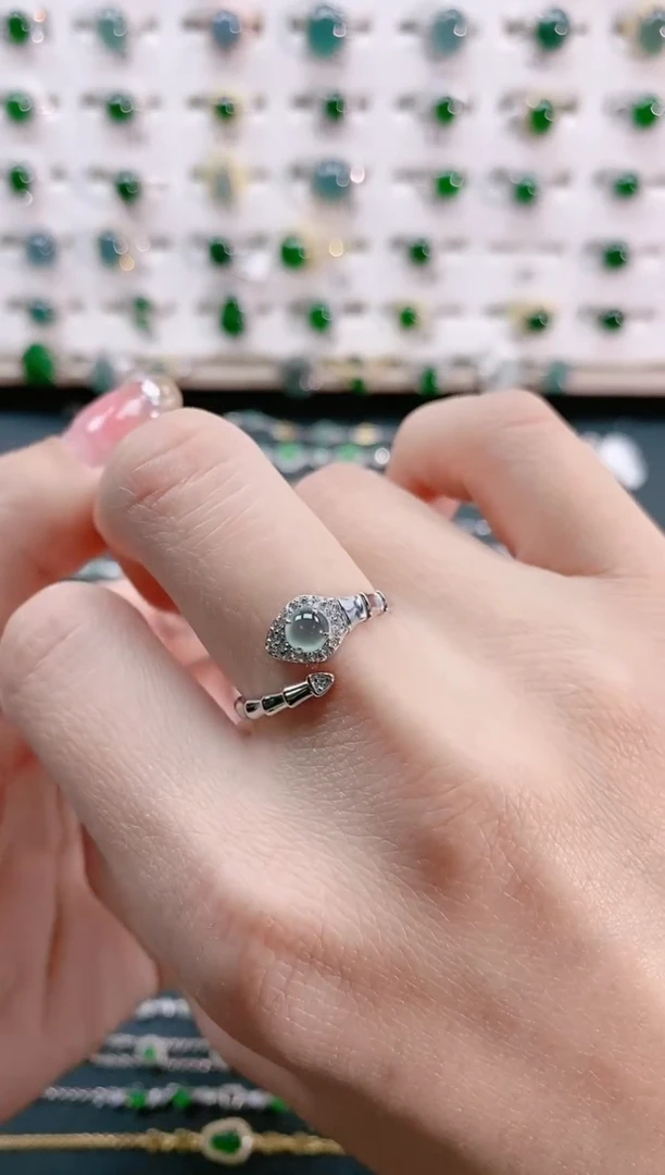 【闪购商品】翡翠戒指银S925镶嵌天然翡翠