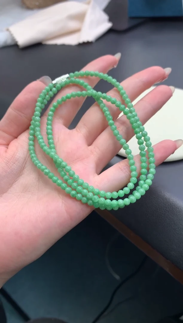 未镶嵌定制翡翠48小时鉴赏期 退货不扣服务费