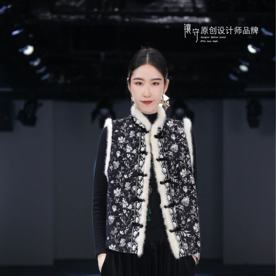 【镶守·绒花】秋冬季琥珀流光风高级时尚轻奢水貂毛皮马甲FDJ625728