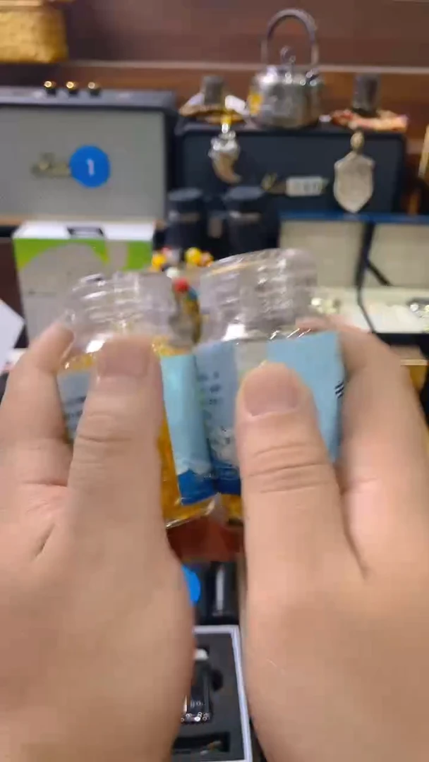 瓷片闪购商品 如图所示