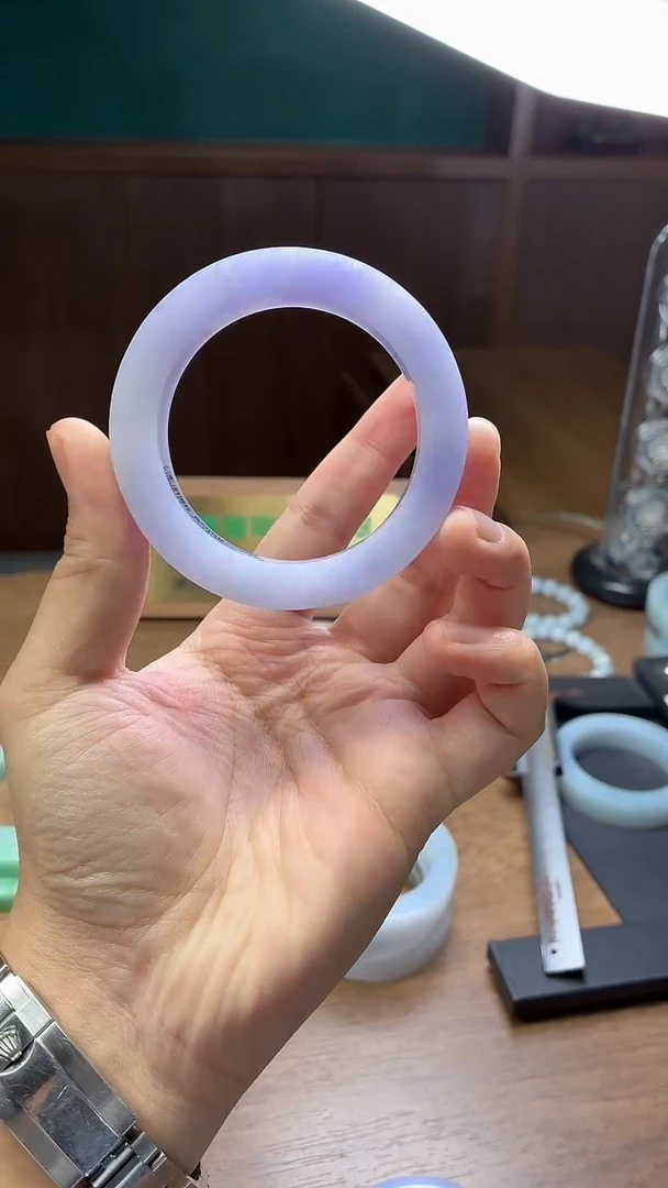 未镶嵌手镯定制翡翠s****5定制