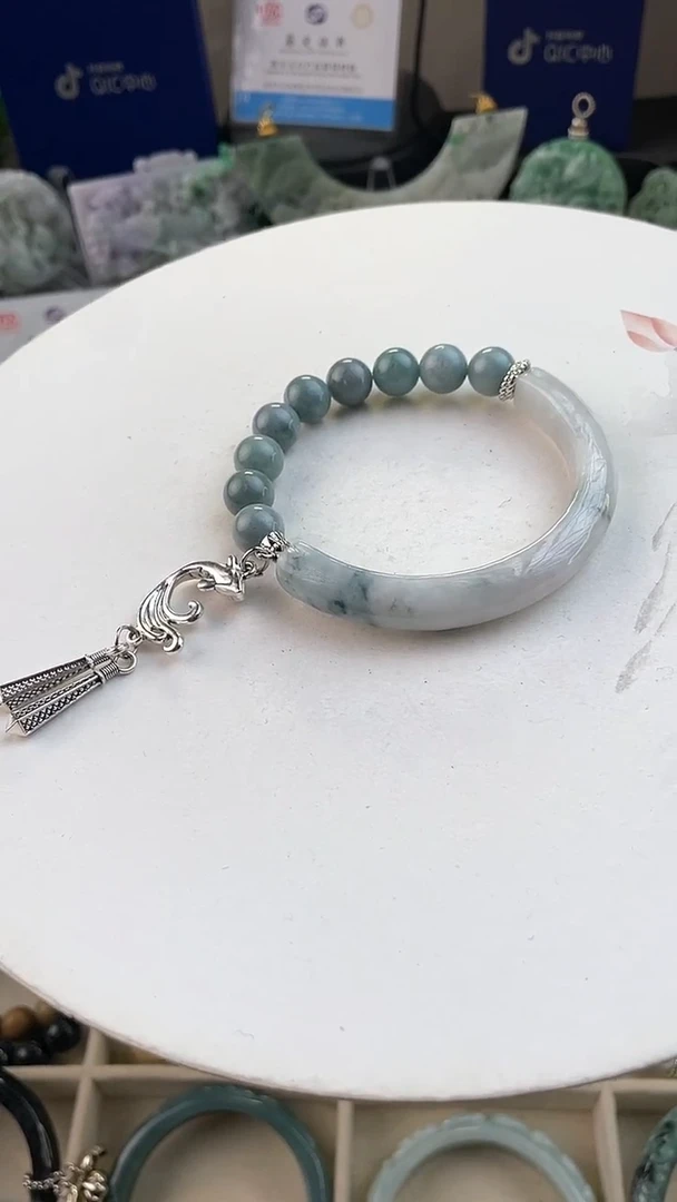 未镶嵌手链翡翠手工定制默认微瑕主播介绍为准