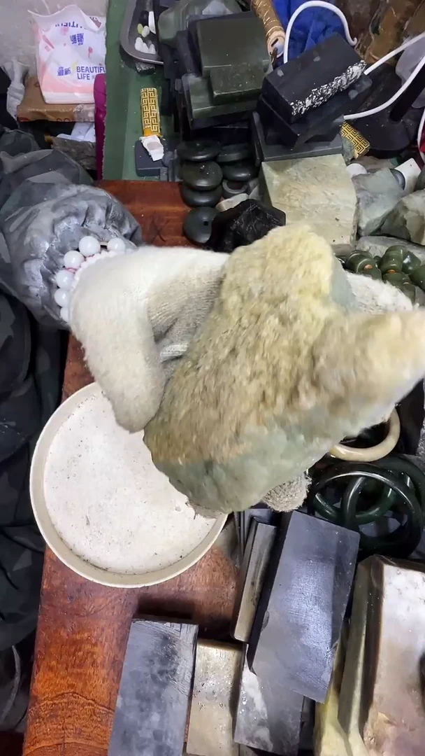 未镶嵌和田玉珠宝半成品1